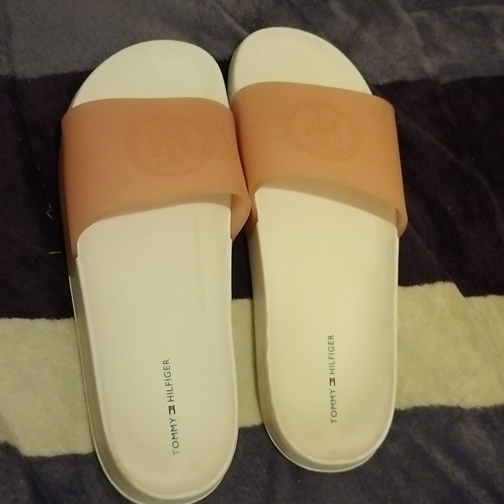 Tommy Hilfiger slides